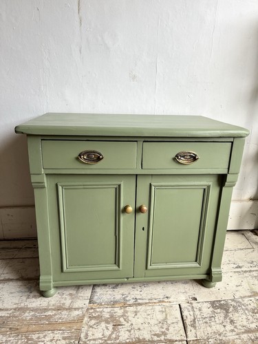 Small low green 1930 - green, 1930’s
